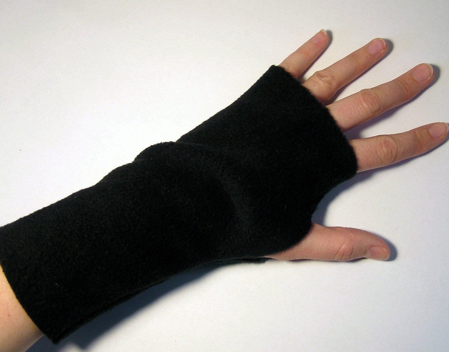 Men's Warm Fleece Fingerless Gloves. Black