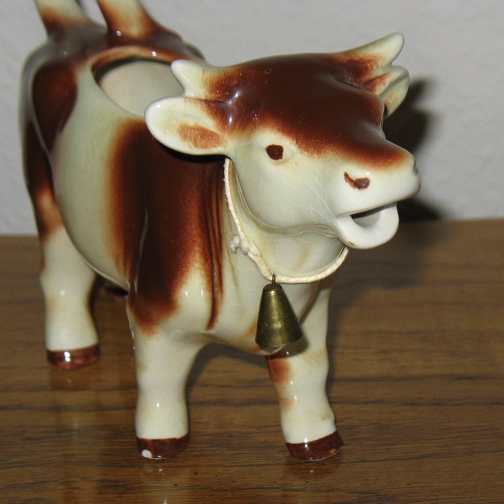 goebel cow figurine