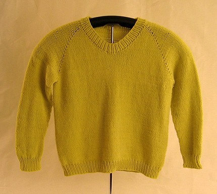 Diana natters on about machine knitting: The Bulky Sweater Pattern