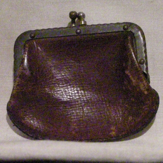 Vintage Brown Leather Coin Purse by artfulbliss on Etsy