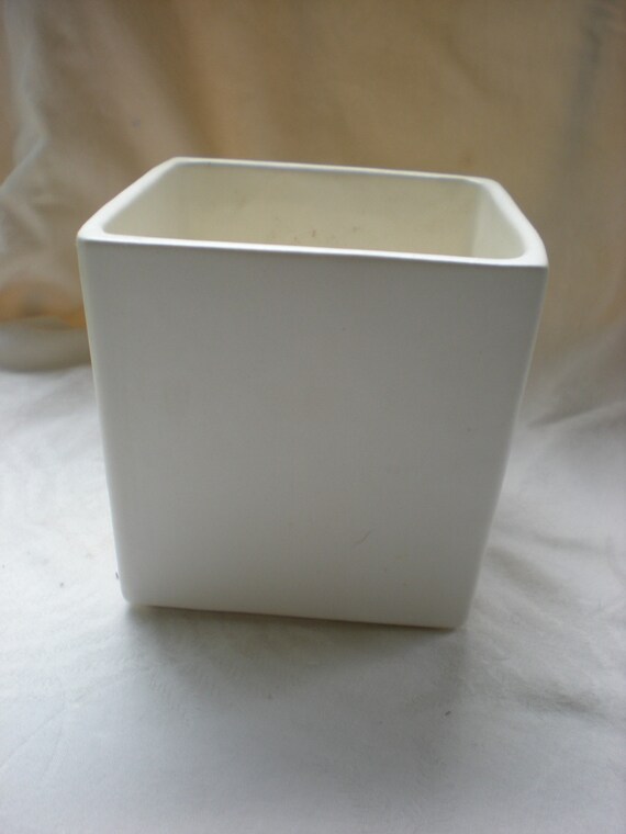 Square Matte White Floraline Vase