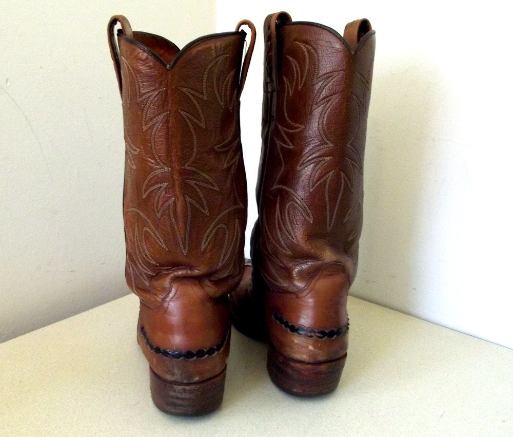 Fabulous Vintage Dan Post Brand Cowboy Boots size 8 B with the