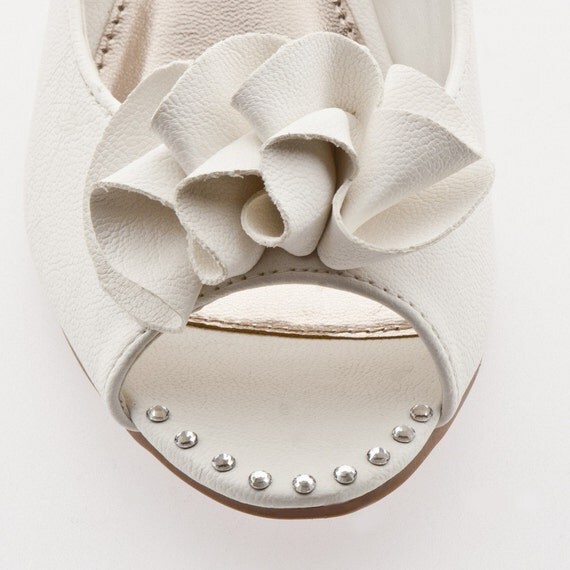 The Perfect Bridal Wedge Shoe
