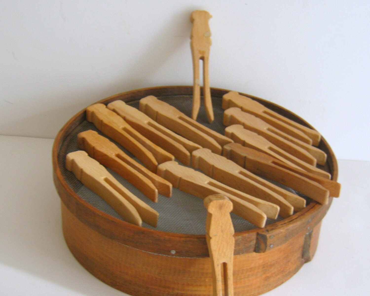 Vintage Clothespins Craft or Home Decor Bakers Dozen Repurpose