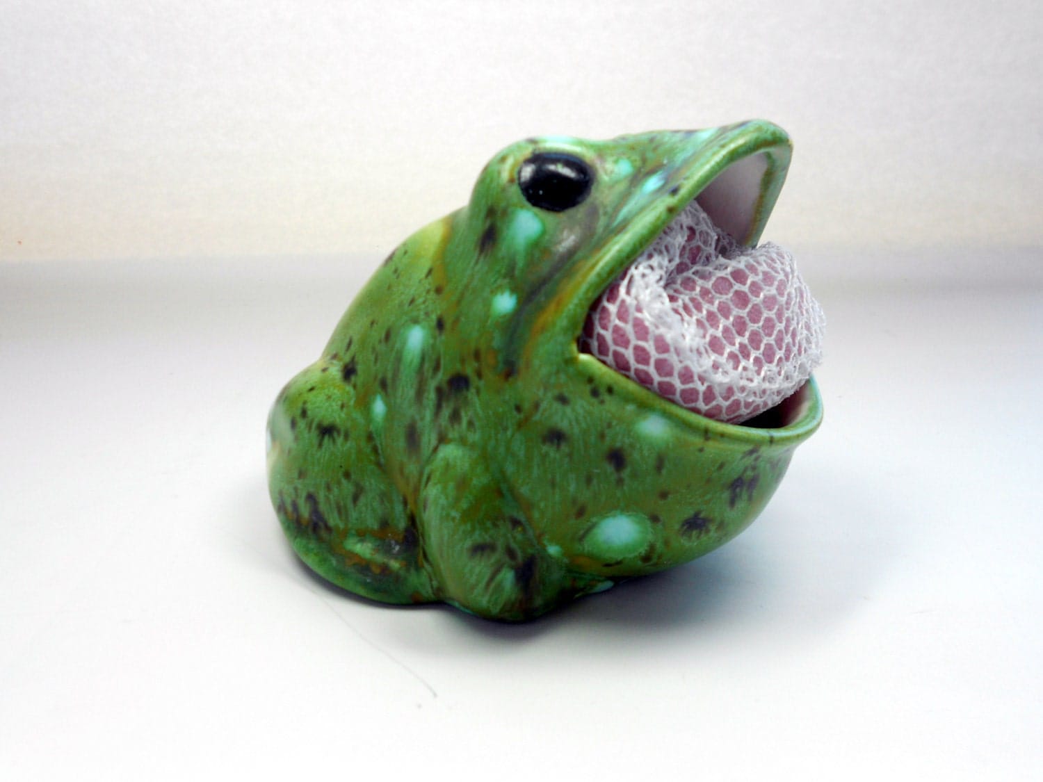 Vintage 70s Green Ceramic Frog Sponge Holder For the Kitchen