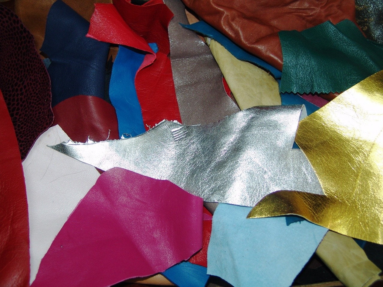Lambskin Leather Remnants scraps multi colored 2 pounds