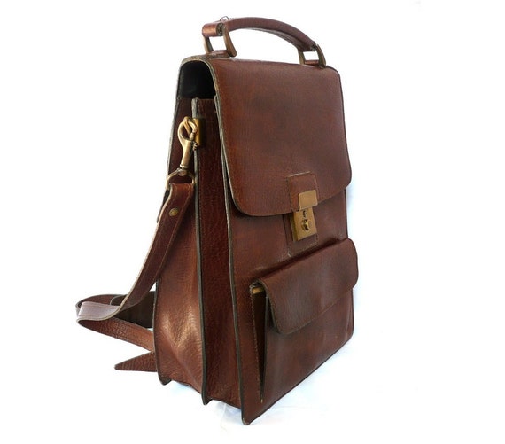 LE TANNEUR French Vintage Brown Leather Messenger Bag by bOmode