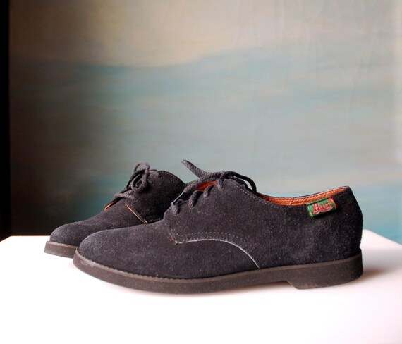 bass shoes suede