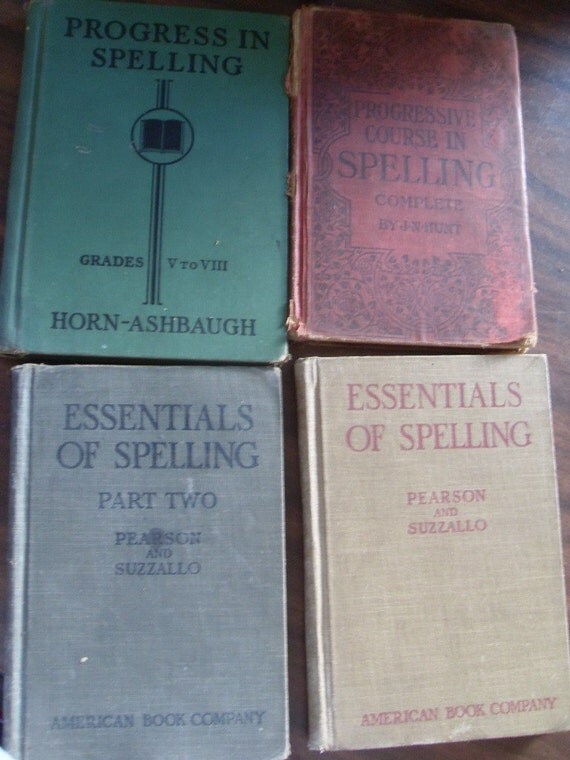 4 VINTAGE SPELLING BOOKS by myvintageartsupplies on Etsy