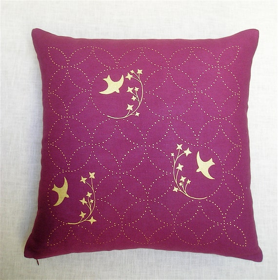 Items similar to Throw Pillow - Purple Linen - Metallic Gold Screen Printed Birds on Etsy