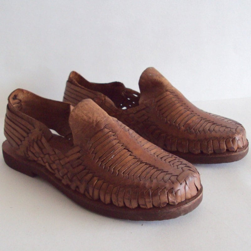 Sz 9 Brown Vintage Mexican Woven Leather Shoes by pascalvintage