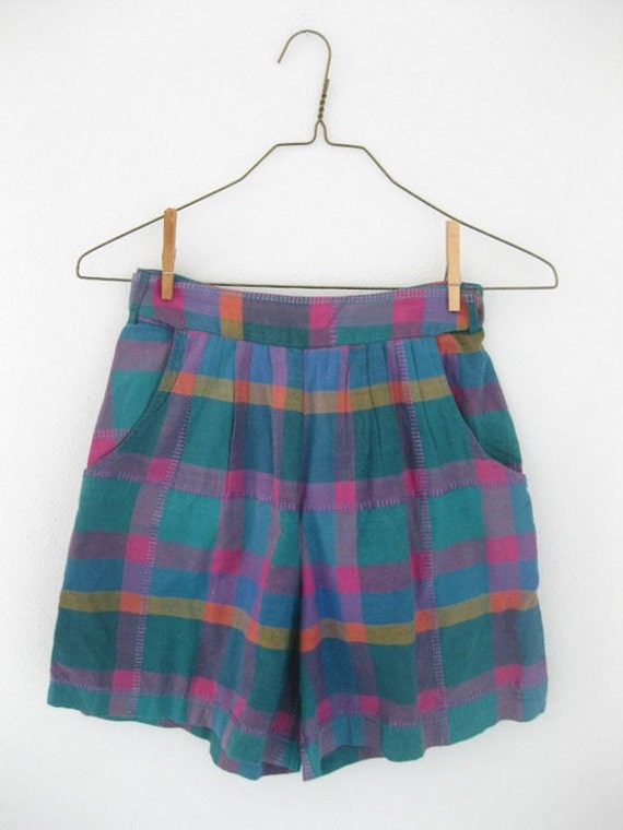 SALE Vintage 80s Plaid Highwaisted Coolots Shorts by 1thingleads