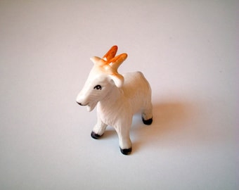 Little White Ceramic Goat: vintage style, mini animal, ceramic animal, tiny animal, little animal, decoration, miniature animal, mini, small