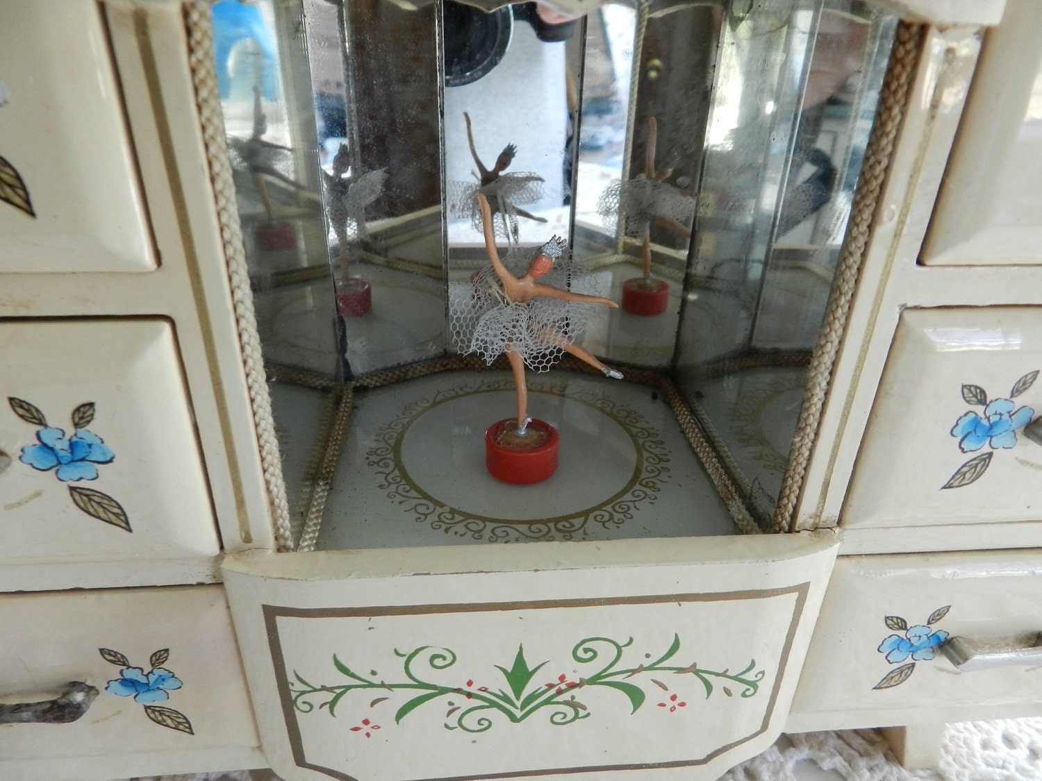 SALE Vintage Ballerina Musical Jewelry Box
