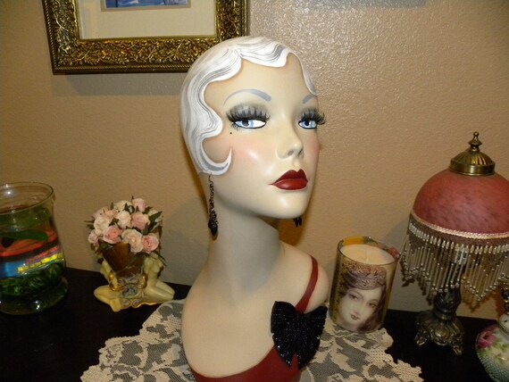 Vintage Style Art Deco Flapper Mannequin Head Hat Stand