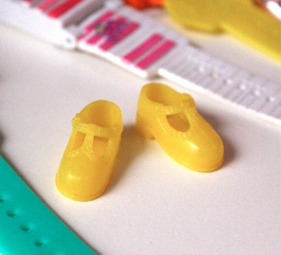 yellow t strap shoes