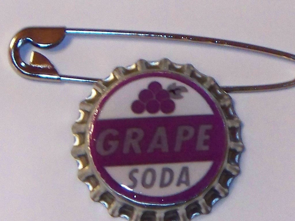 Disney Pixar Up Grape Soda Pin Badge