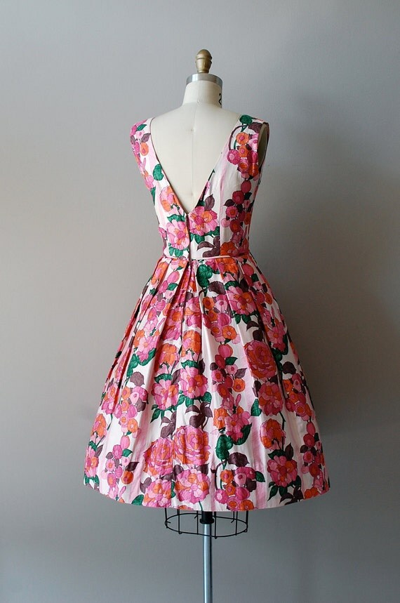 1950s dress / 60s dress / Bloomed Poppies dress