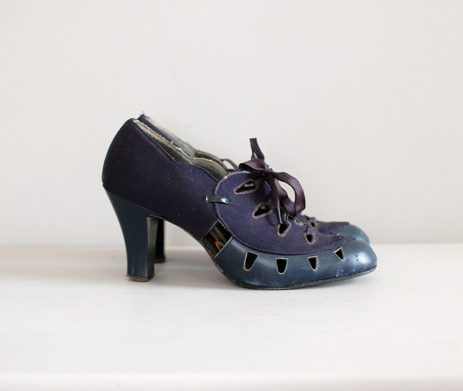 1930s high heels
