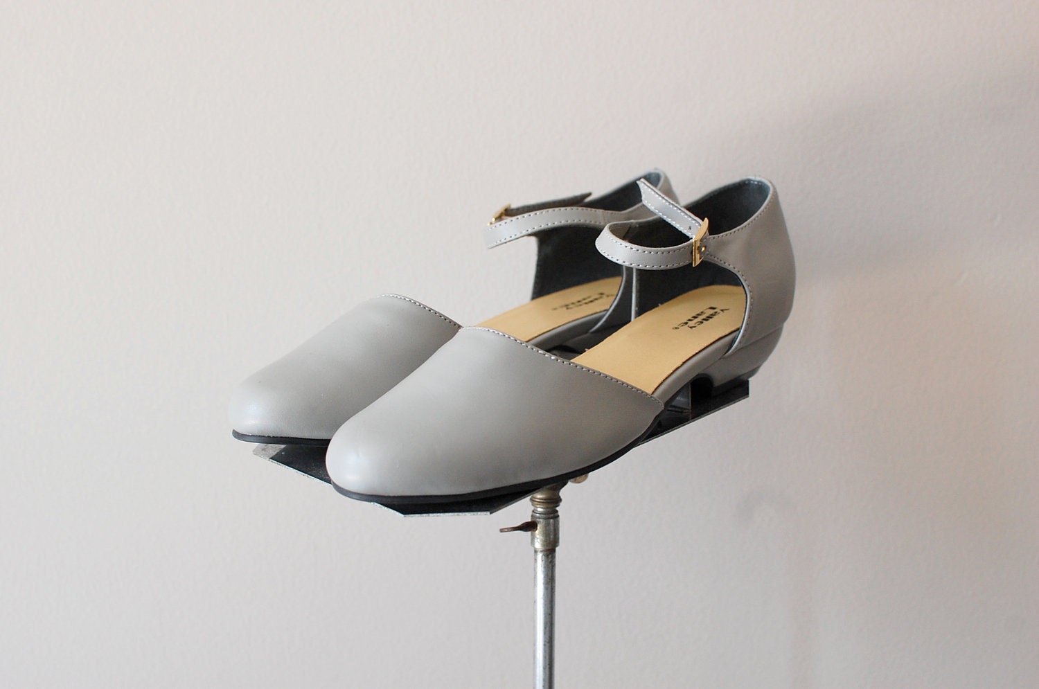 grey patent mary jane shoes