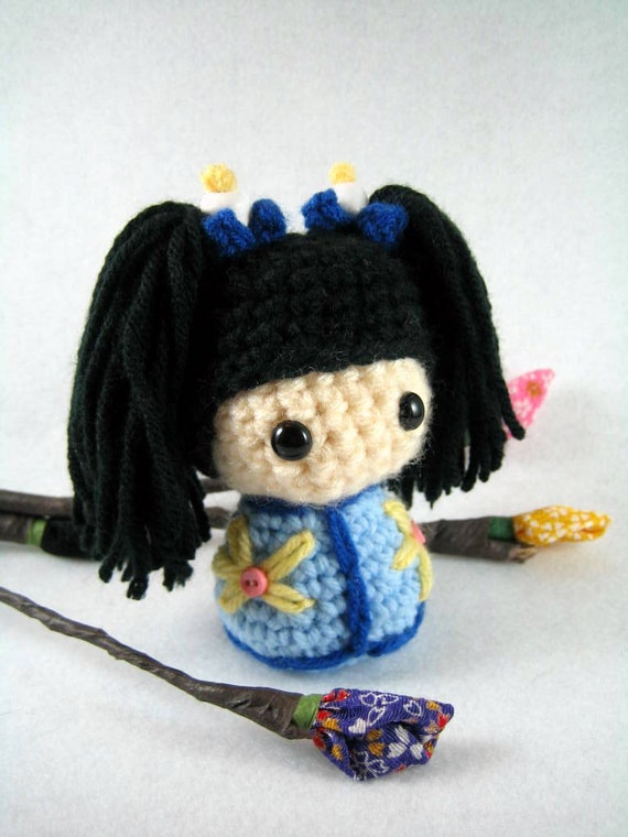 Tami amigurumi kokeshi doll