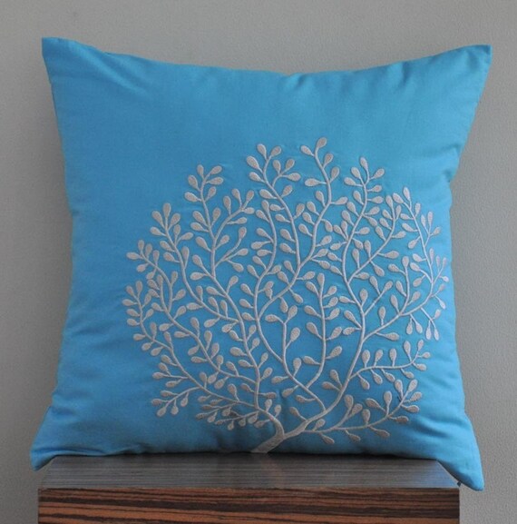 Light Gray Coral Throw Pillow Cover 18 x 18