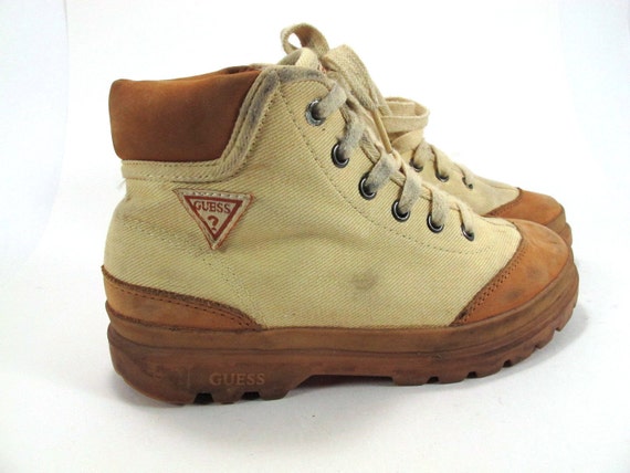 guess canvas boots
