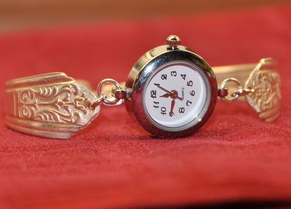 Items similar to Beautiful Royal Saxony Silver Spoon Watch on Etsy