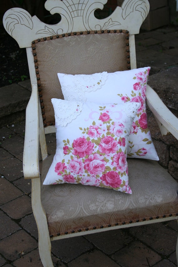 Cabbage Roses Shabby Chic PILLOW COVER 14 Inch
