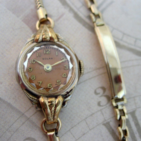 Vintage Ladies Solar 17 Jewel Swiss Made Watch by ASecondTime