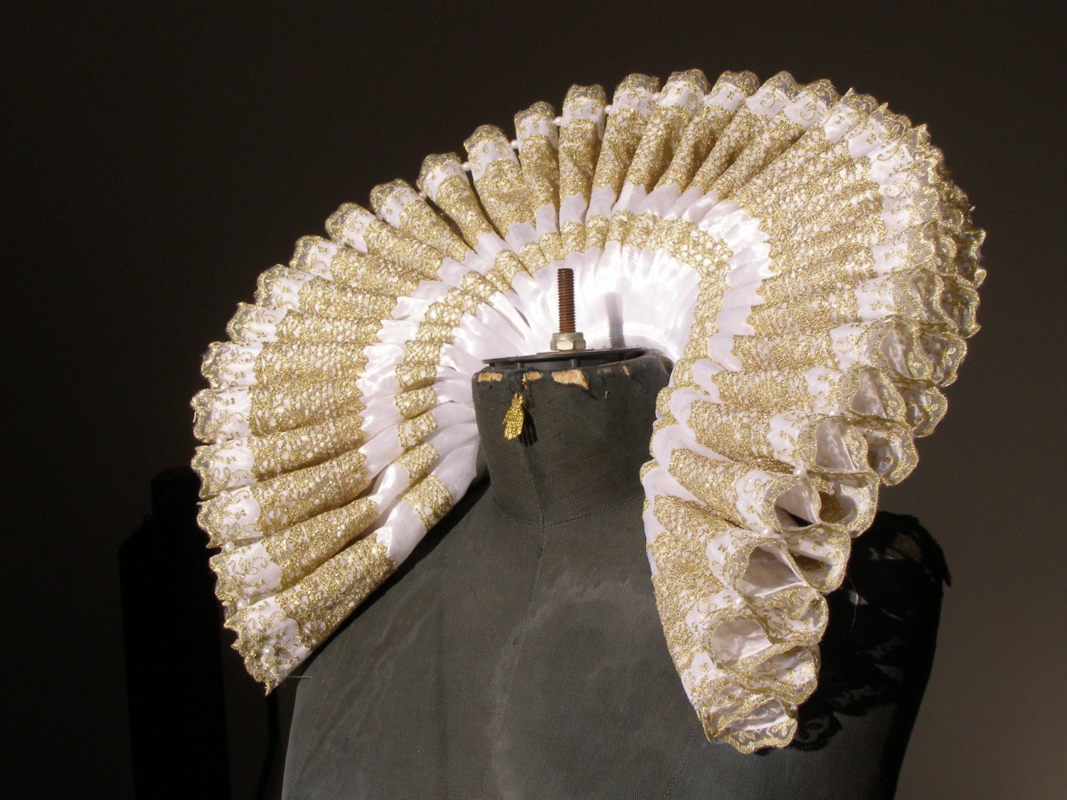 Elizabethan Standing Ruff Collar and Cuffs Custom Order
