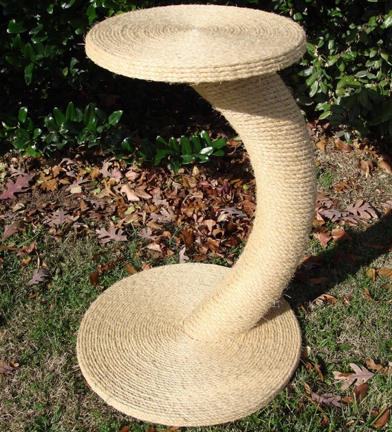 Curved Sisal Cat Scratch Post Cat Tree