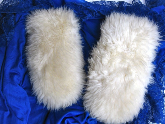 Vintage white faux fur polar bear mittens