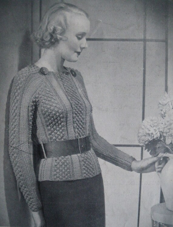 Vintage 1930s Knitting Pattern Ladys Sweater / Jumper