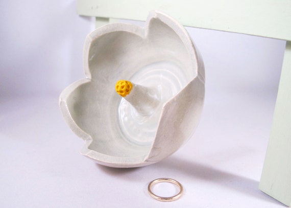 ... Ceramic Ring Holder - Wedding Gift - Engagement Ring Holder - Celadon