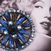 GoRGeOUs ViNTaGe BLuE RHiNeSToNe PiN