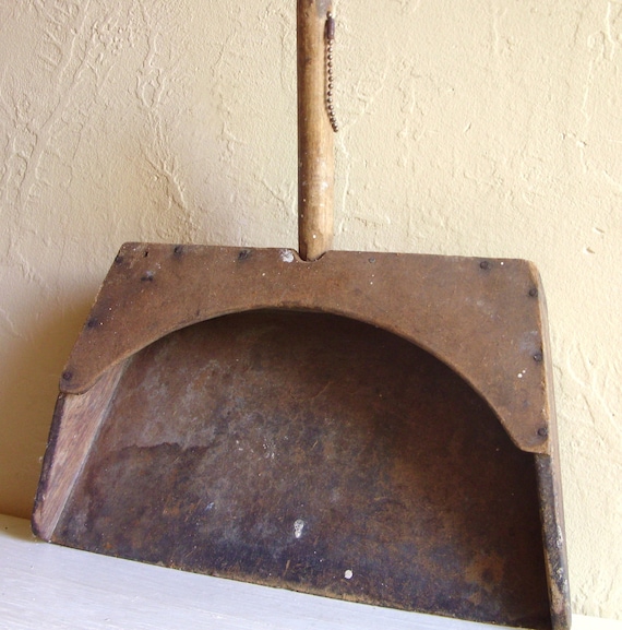 Antique Wooden Dust Pan Wood Dustpan for Sweeping