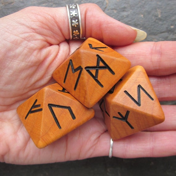 Unique and Exclusive Rune Dice made from Alder wood. Set