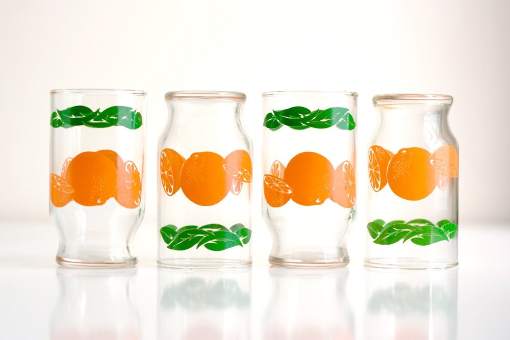 Vintage Orange Juice Glasses 11