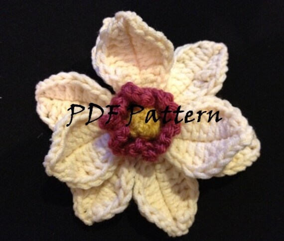 Items similar to Crochet Pattern for Magnolia Flower and Leaf on Etsy