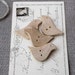 4 birdie buttons in hard wood - natural color