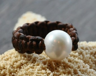 Freshwater Pearl on Leather Ring