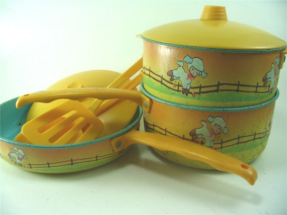vintage childs kitchen