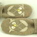 Mittens Felted Wool Recycled Sweater in Light Brown and Beige Owl Applique Leather Palm Fleece Lining Up Cycled Eco Friendly Size S/M