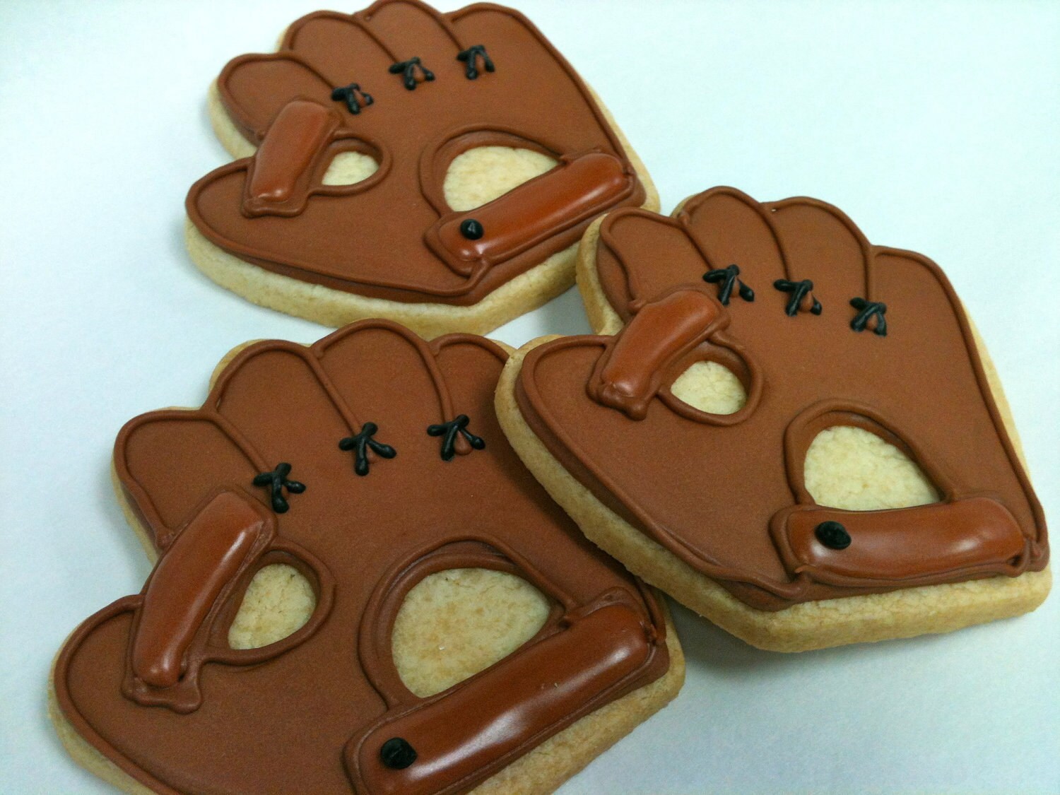 BASEBALL GLOVE COOKIES 12 Decorated Sugar Cookie Party Favors