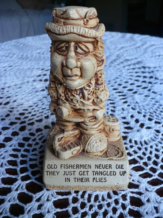 Livelyfish Aquaium Mini Fisheman Statue Asian Zen