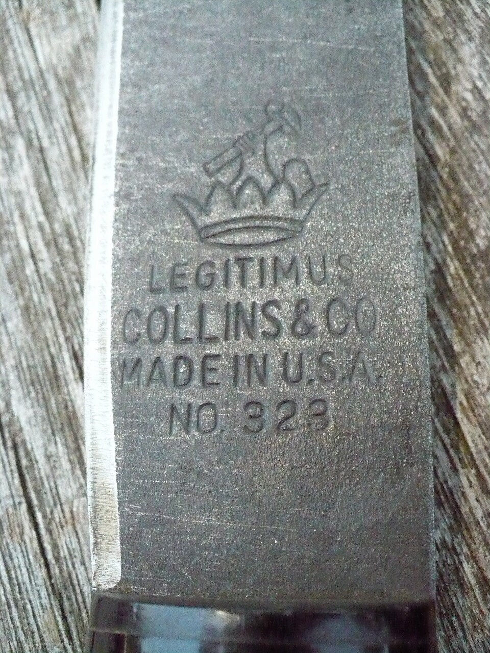 Legitimus Collins & Co. Machete Reserved for quanter