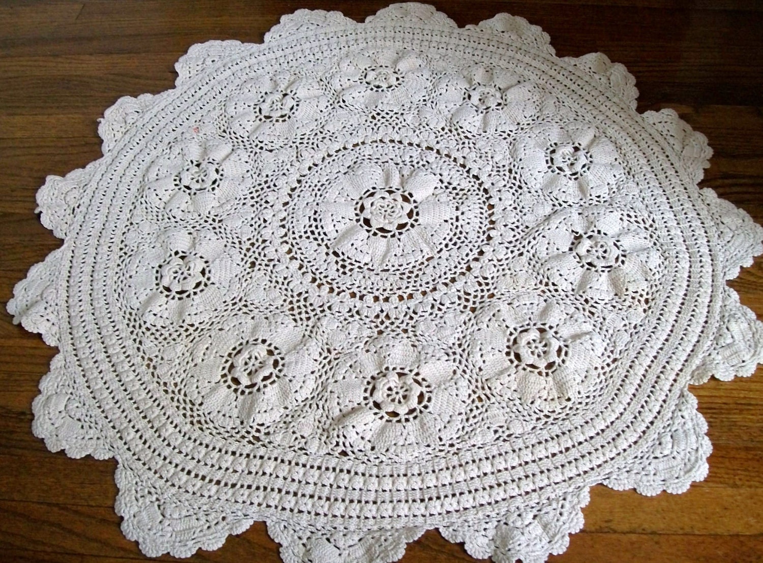 Vintage Crochet Tablecloth Round Tablecloth Crocheted Flower