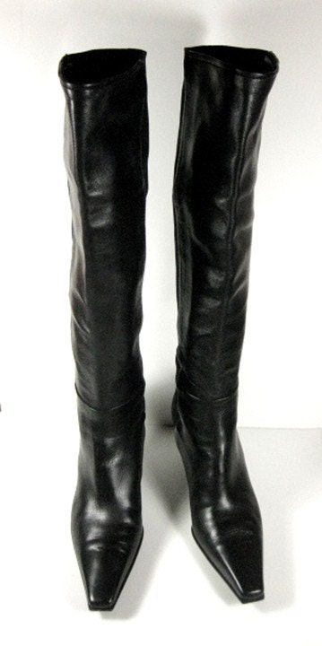 kitten heel tall boot