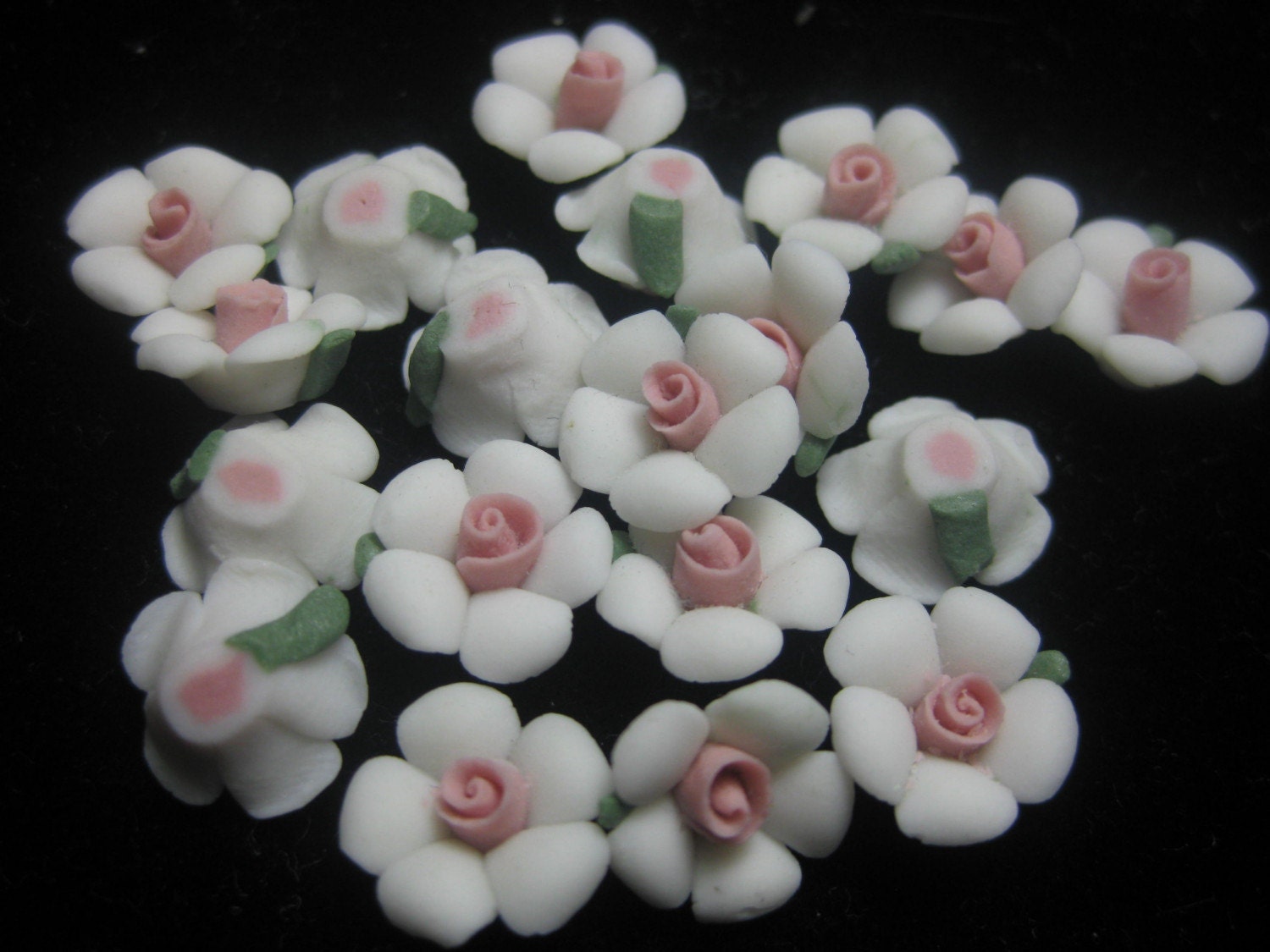 SALE Mini White Five Petal Fimo Flower Beads 12 pcs